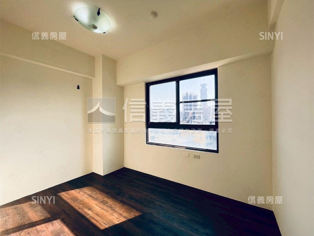 高醫建工屋況美的三房車位房屋室內格局與周邊環境