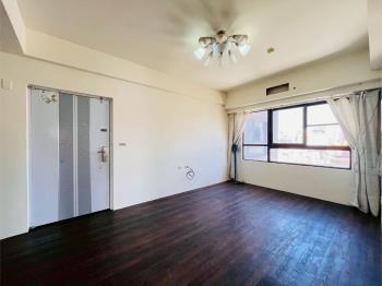 先看這間！高醫美三房車位