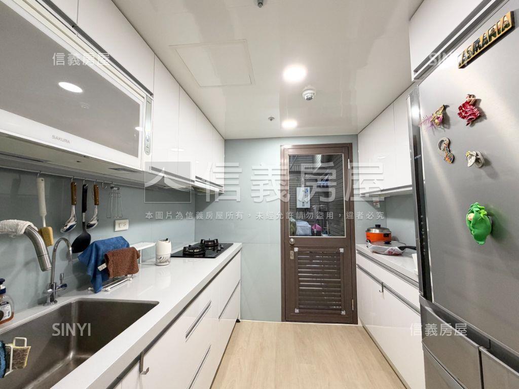 活力城‧質感三房車位房屋室內格局與周邊環境