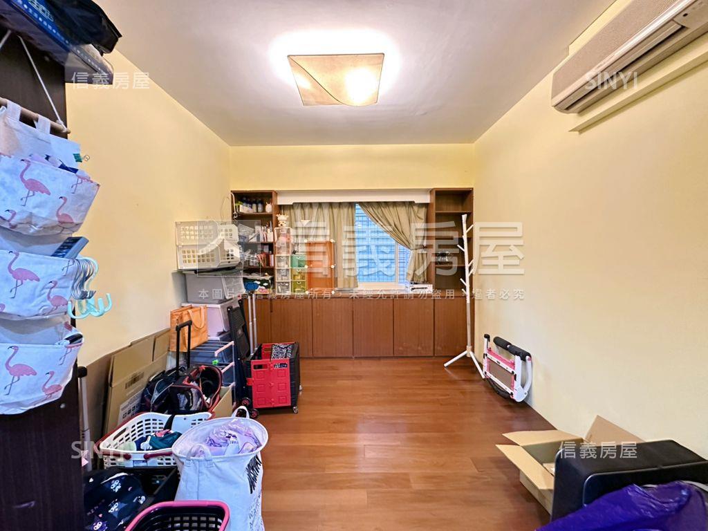 南屯通豪易購三房平車房屋室內格局與周邊環境