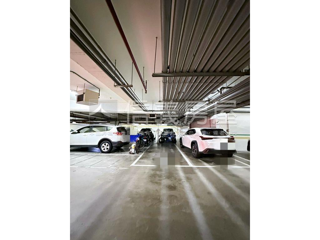 南屯通豪易購三房平車房屋室內格局與周邊環境