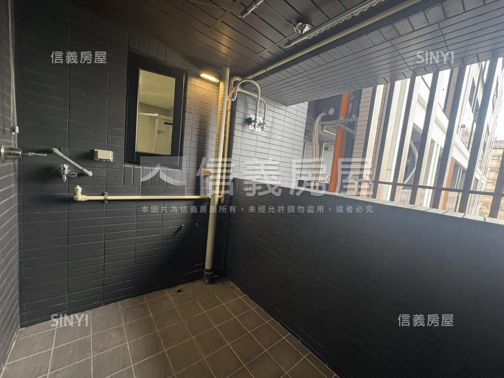 漢皇盛世三房坡車稀有釋出房屋室內格局與周邊環境