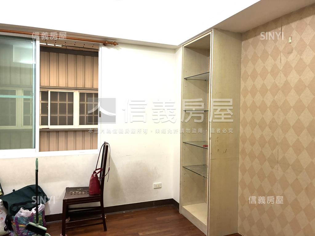 七期通豪千禧雙平車位房屋室內格局與周邊環境