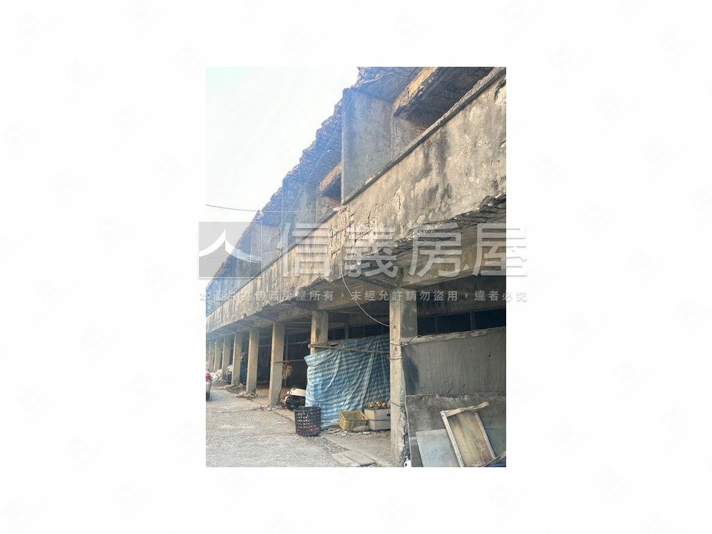 雲林四連棟毛胚透天房屋室內格局與周邊環境