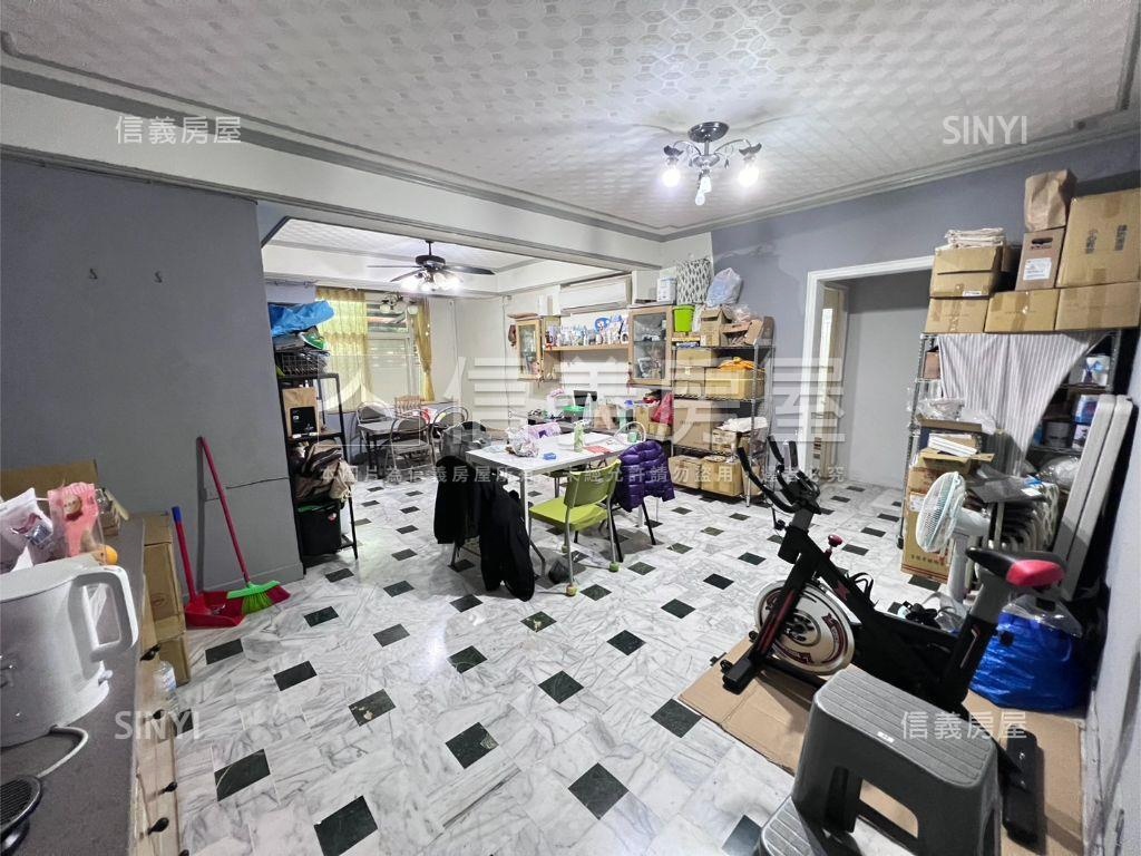 北投奇岩捷運㊣一樓好停車房屋室內格局與周邊環境