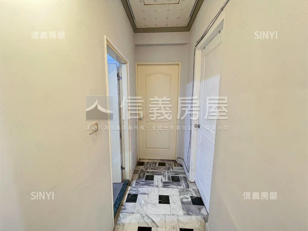 北投奇岩捷運㊣一樓好停車房屋室內格局與周邊環境