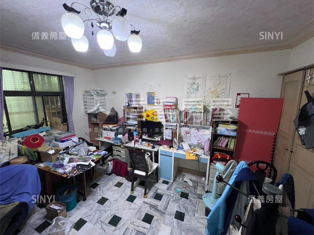 北投奇岩捷運㊣一樓好停車房屋室內格局與周邊環境