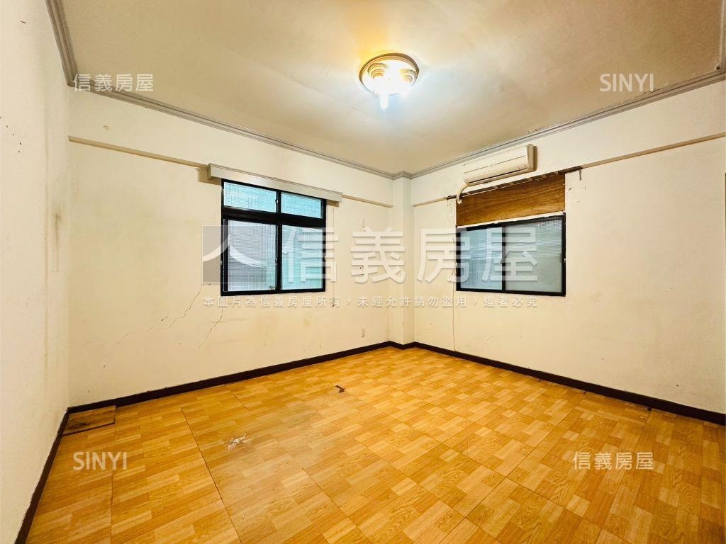賓士大廈電梯三房房屋室內格局與周邊環境