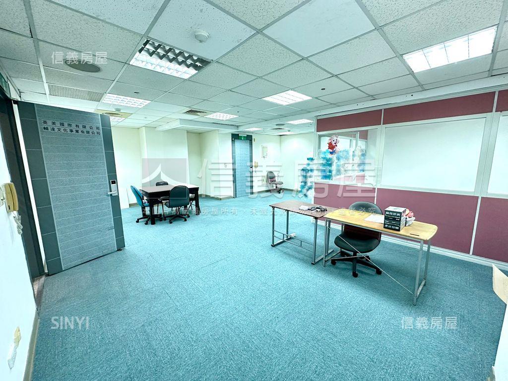 誠售文普世紀捷運大器辦公房屋室內格局與周邊環境