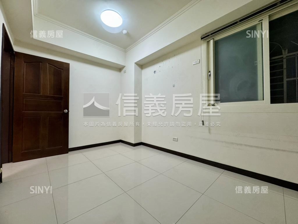 長安街．電梯２房房屋室內格局與周邊環境