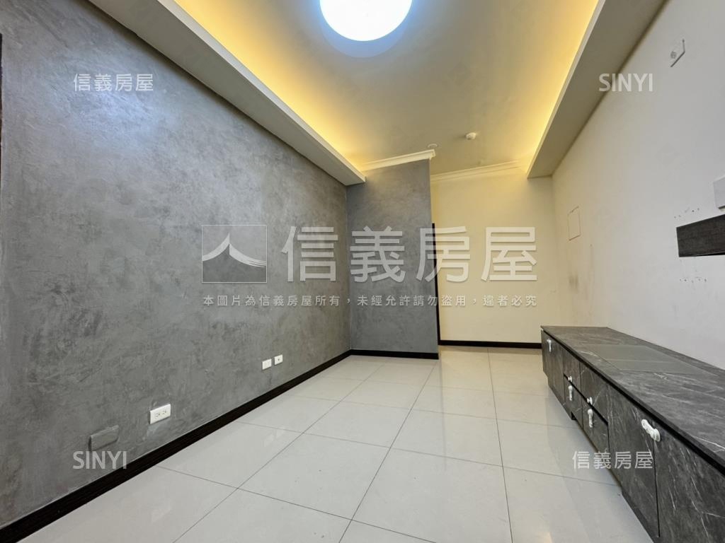長安街．電梯２房房屋室內格局與周邊環境
