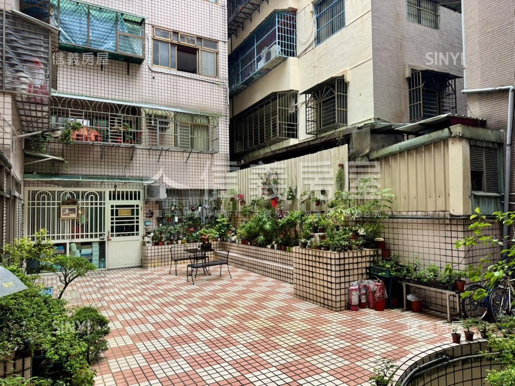 長安街．電梯２房房屋室內格局與周邊環境