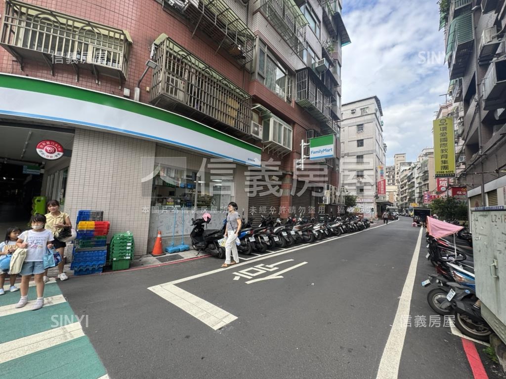 長安街．電梯２房房屋室內格局與周邊環境