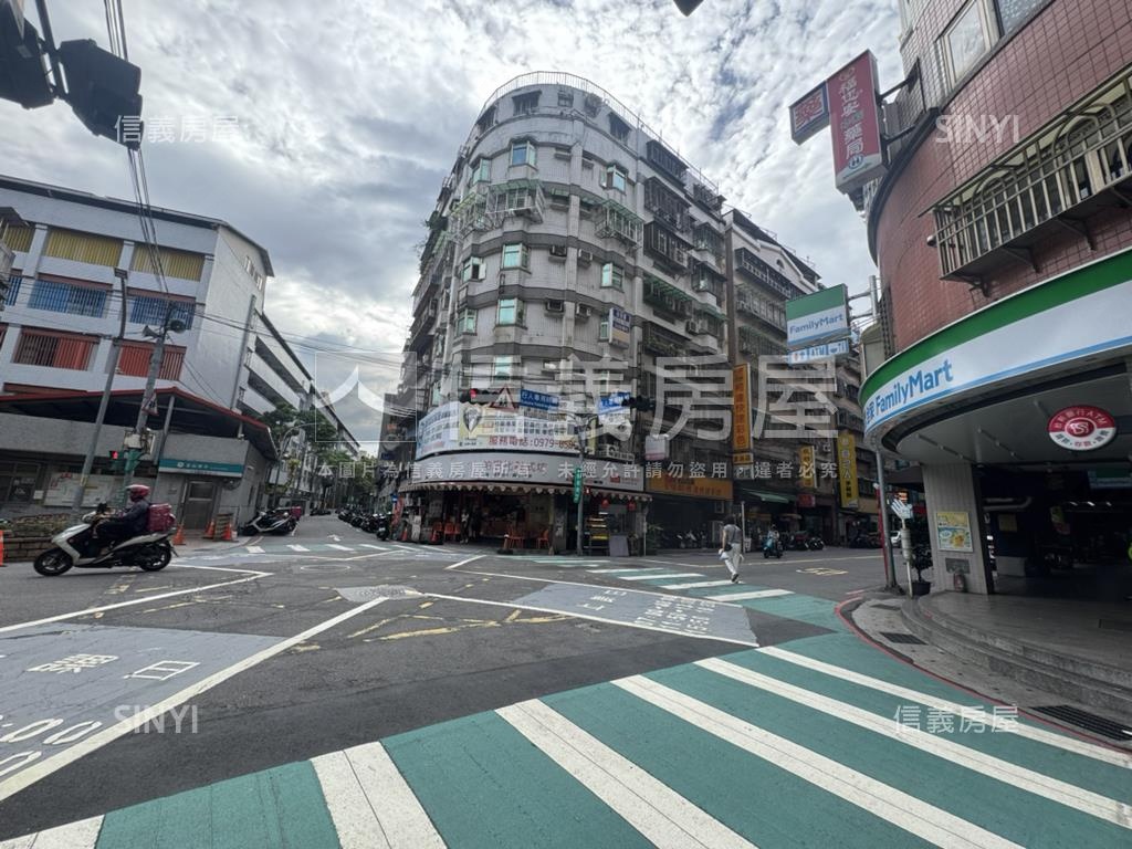 長安街．電梯２房房屋室內格局與周邊環境