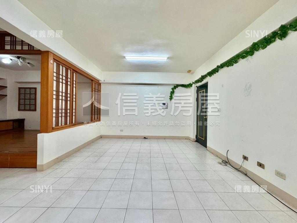 文化中心小資族成家大兩房房屋室內格局與周邊環境