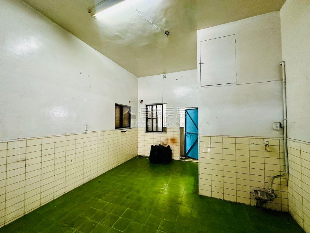 稀有臨路｜新富路上透店房屋室內格局與周邊環境