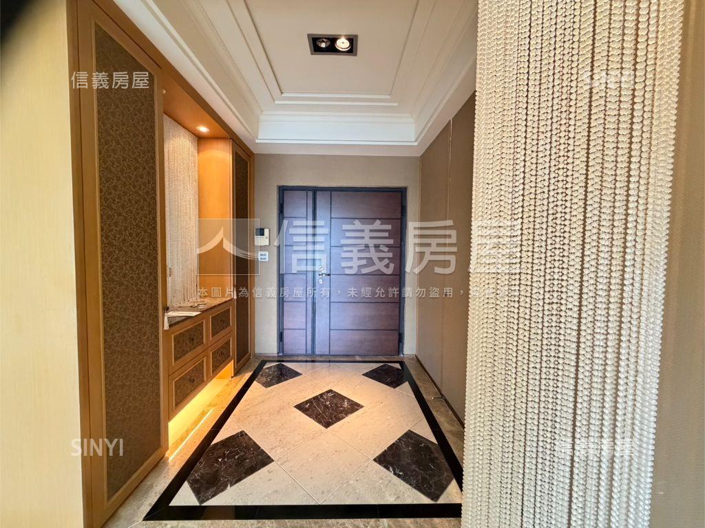麗寶層峰景觀大戶房屋室內格局與周邊環境