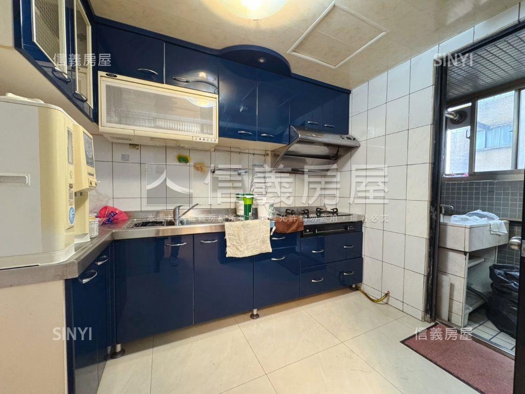 稀有⭐鶴之湖大四房車位⭐房屋室內格局與周邊環境