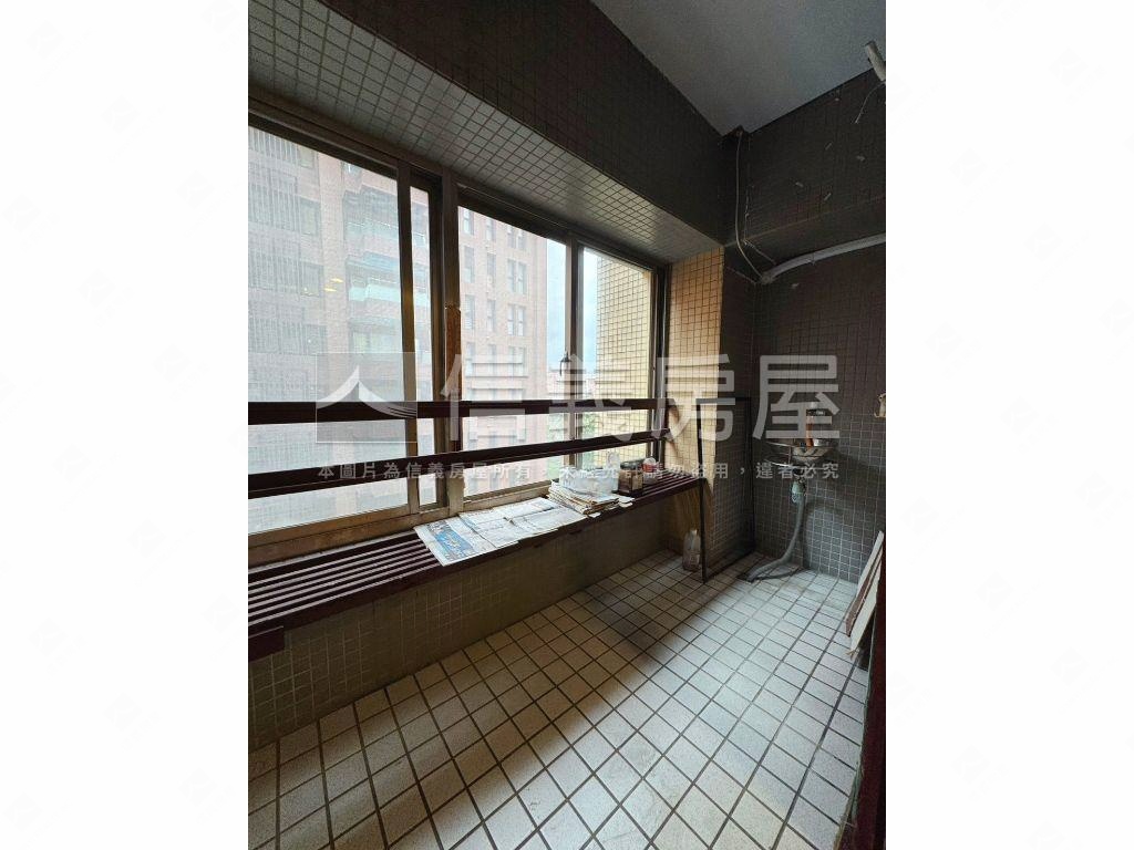 稀有⭐鶴之湖大四房車位⭐房屋室內格局與周邊環境