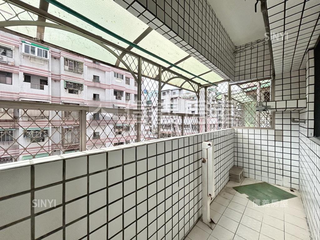 ［蛇來運轉］昌平四房車位房屋室內格局與周邊環境