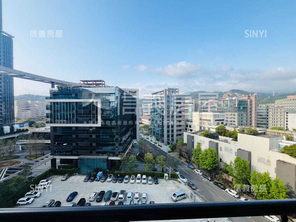 羅馬假期高樓９Ｆ房屋室內格局與周邊環境