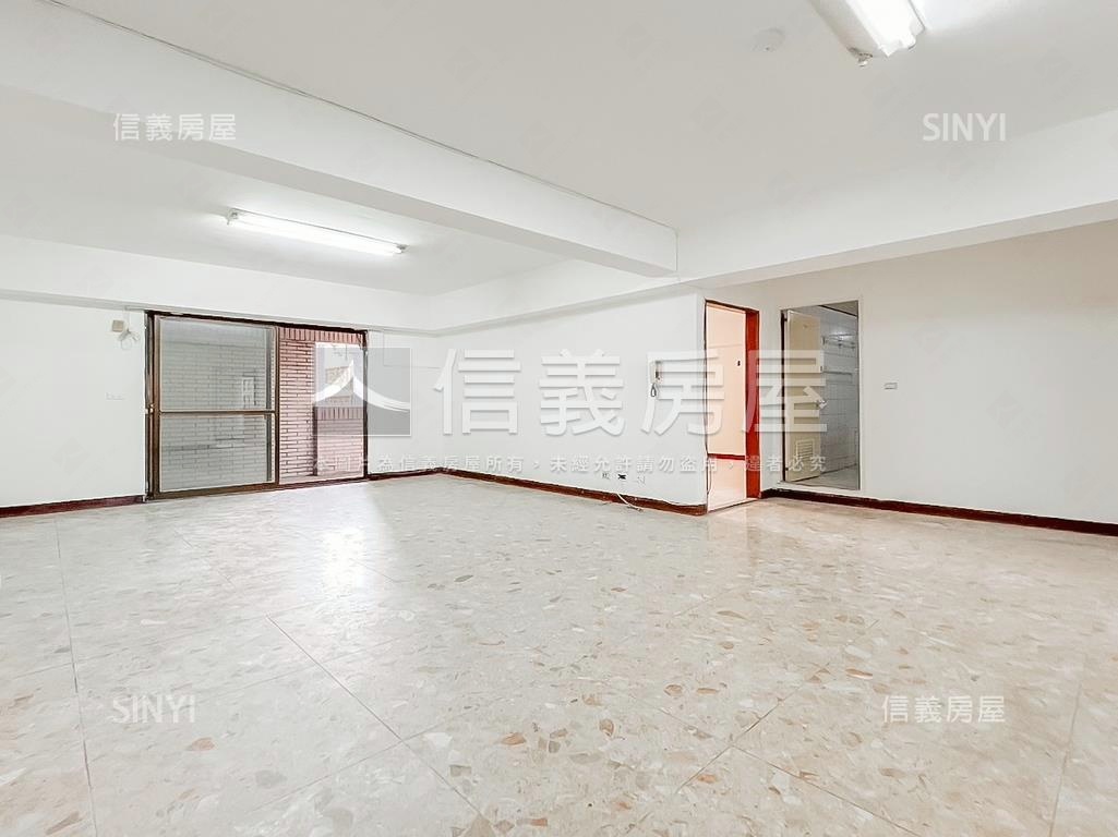 北區稀有電梯大三房房屋室內格局與周邊環境