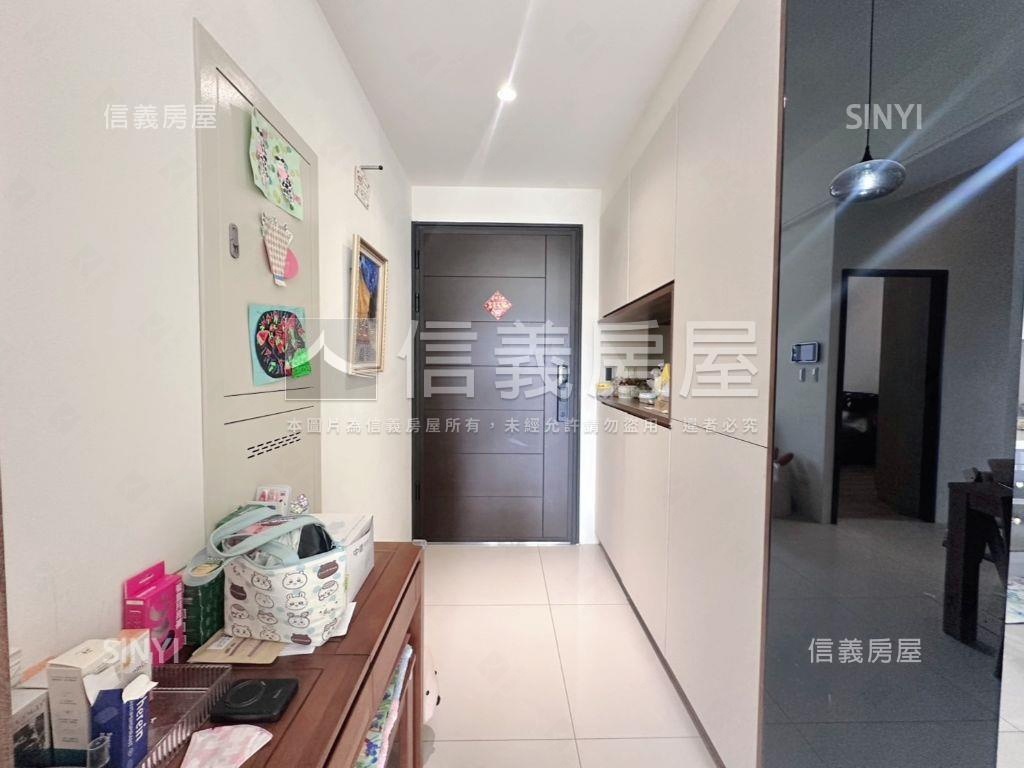 葉慈邊間三房好質感房屋室內格局與周邊環境