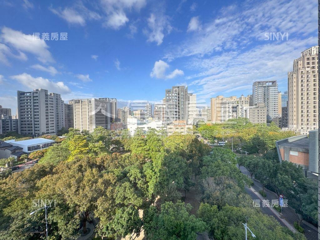 公園環繞．富宇葉慈房屋室內格局與周邊環境