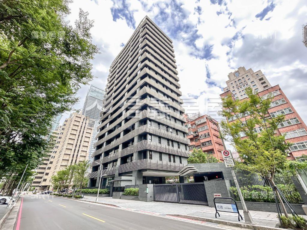 信義松雍高樓逸品房屋室內格局與周邊環境