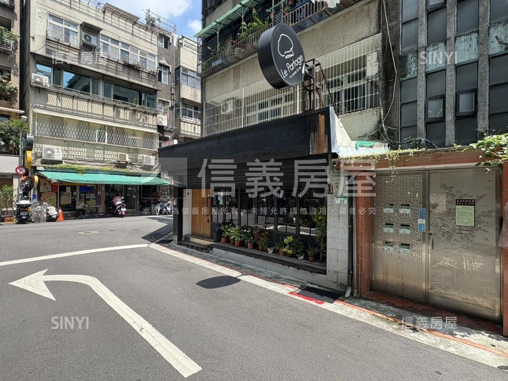 仁愛安和角間金店面房屋室內格局與周邊環境