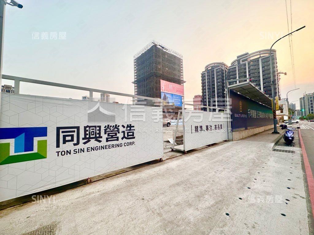 江翠北側德鄰豊三房車位房屋室內格局與周邊環境