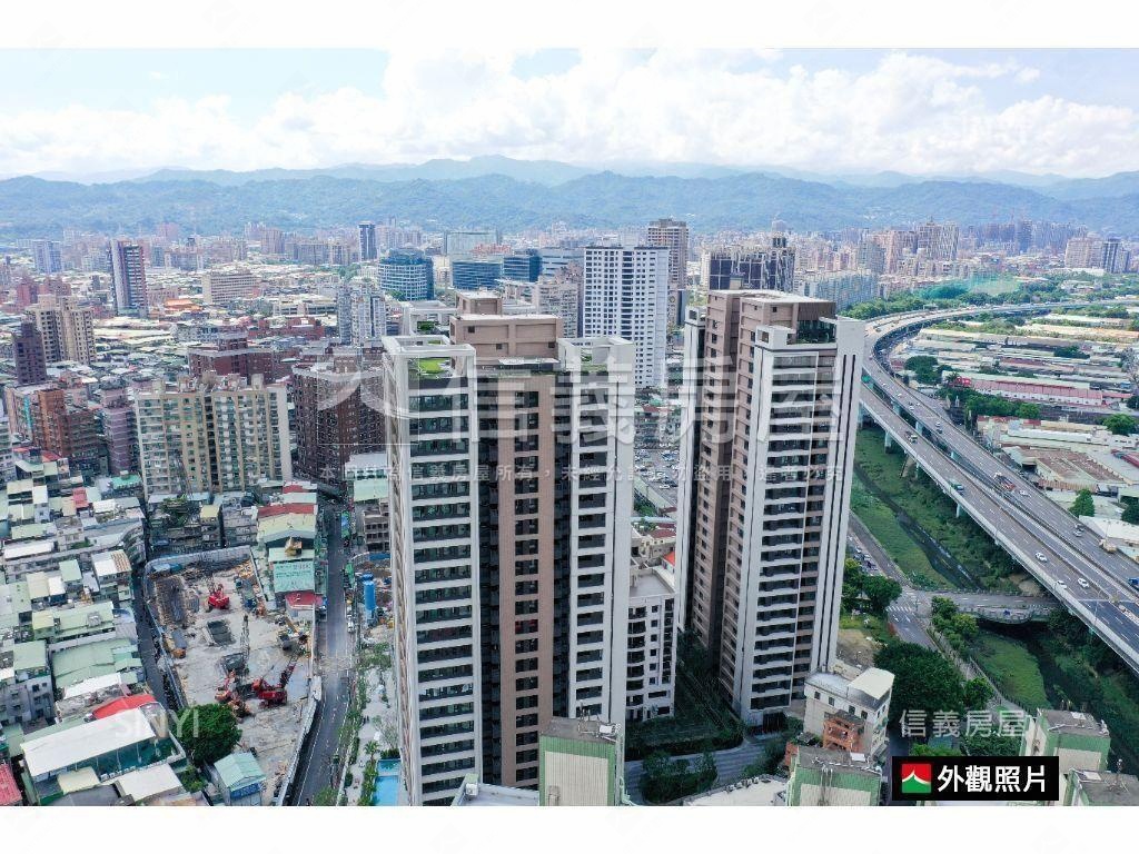 新美齊畫世代稀有兩房房屋室內格局與周邊環境