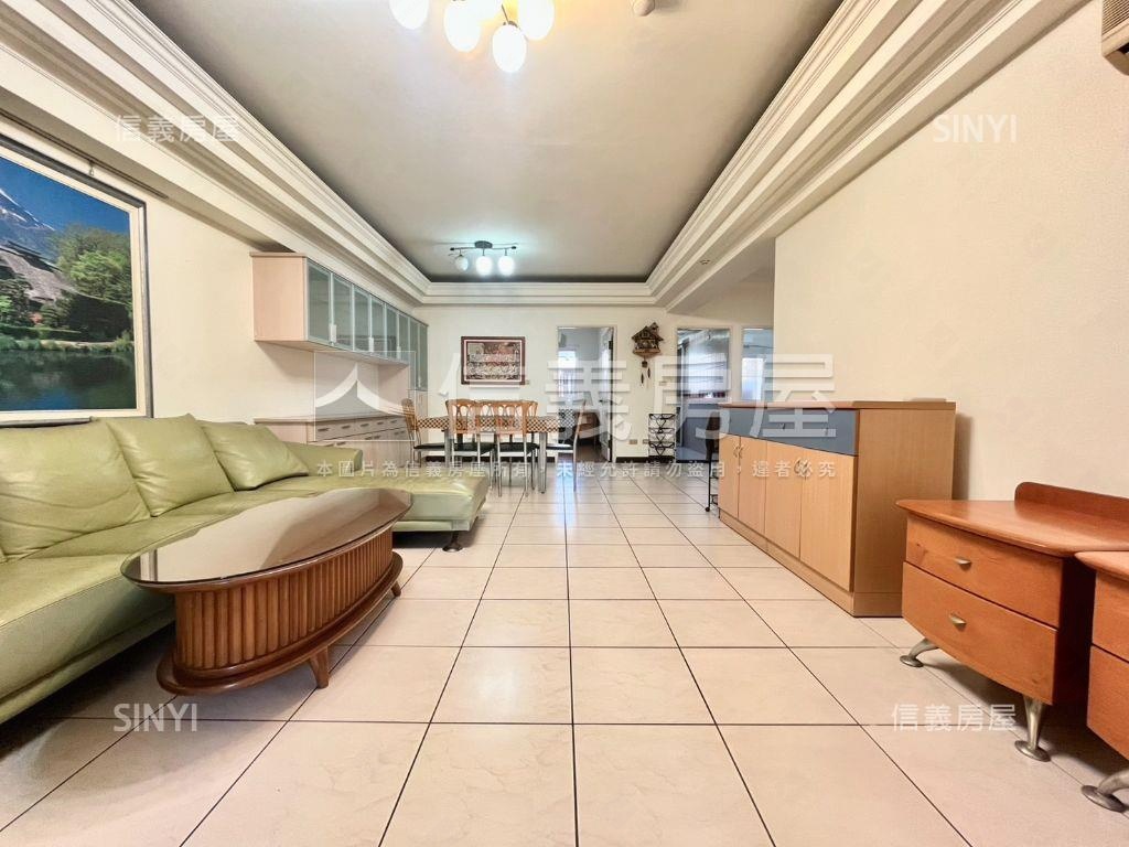 鄉林法國三房平車房屋室內格局與周邊環境