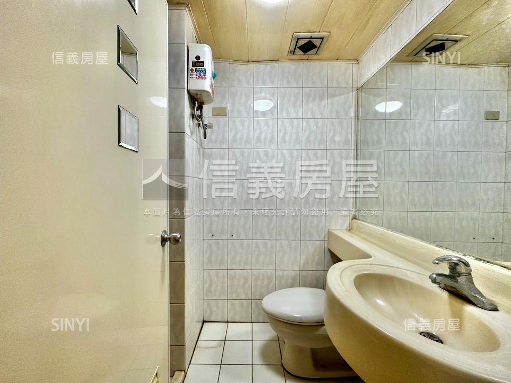 昌益桂冠有裝潢套房房屋室內格局與周邊環境