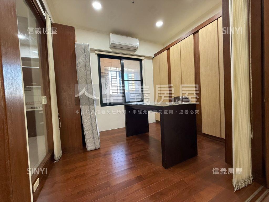 原鑄高樓三房車位房屋室內格局與周邊環境