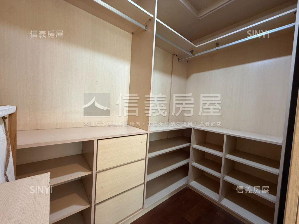 原鑄高樓三房車位房屋室內格局與周邊環境