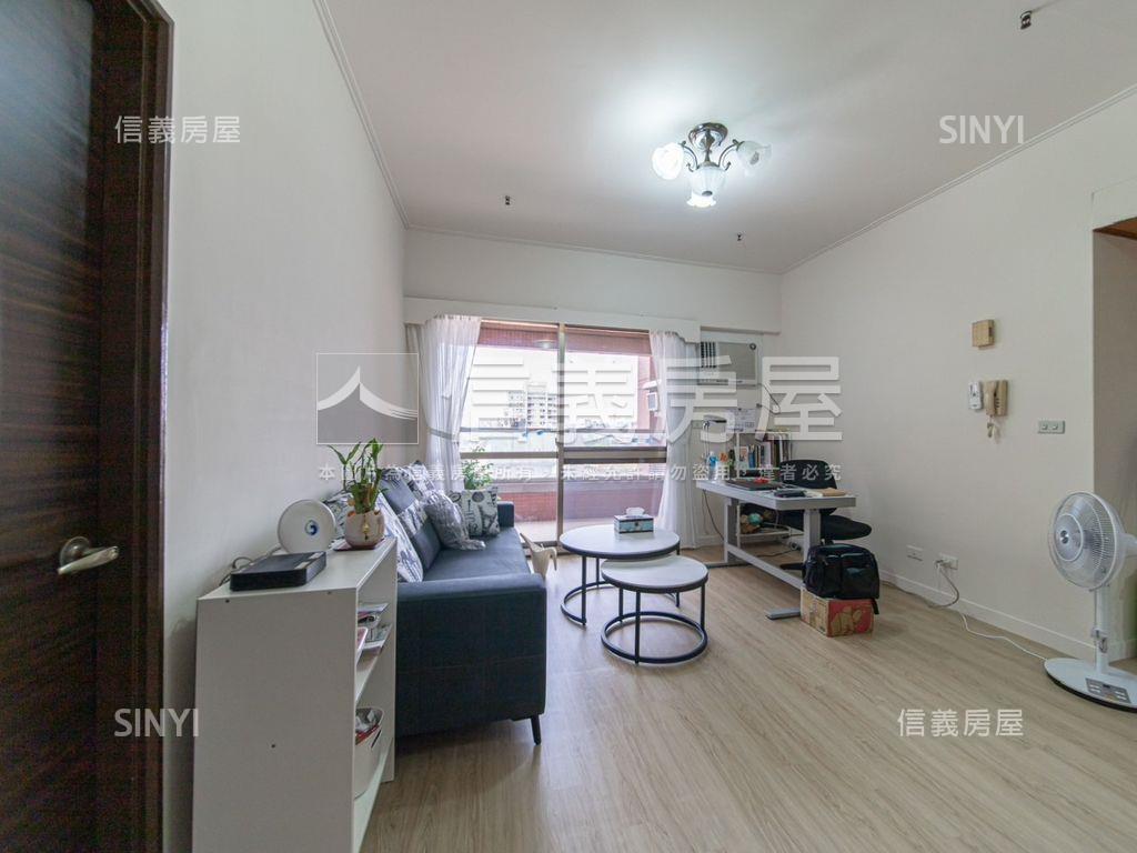 國寶五代３＋１房附平車房屋室內格局與周邊環境