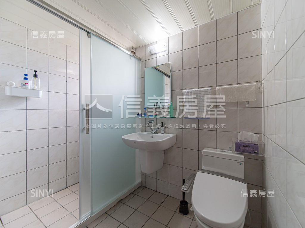 國寶五代３＋１房附平車房屋室內格局與周邊環境