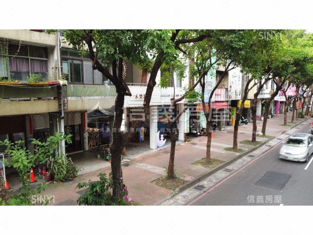 遠百對面正臺灣大道透店房屋室內格局與周邊環境