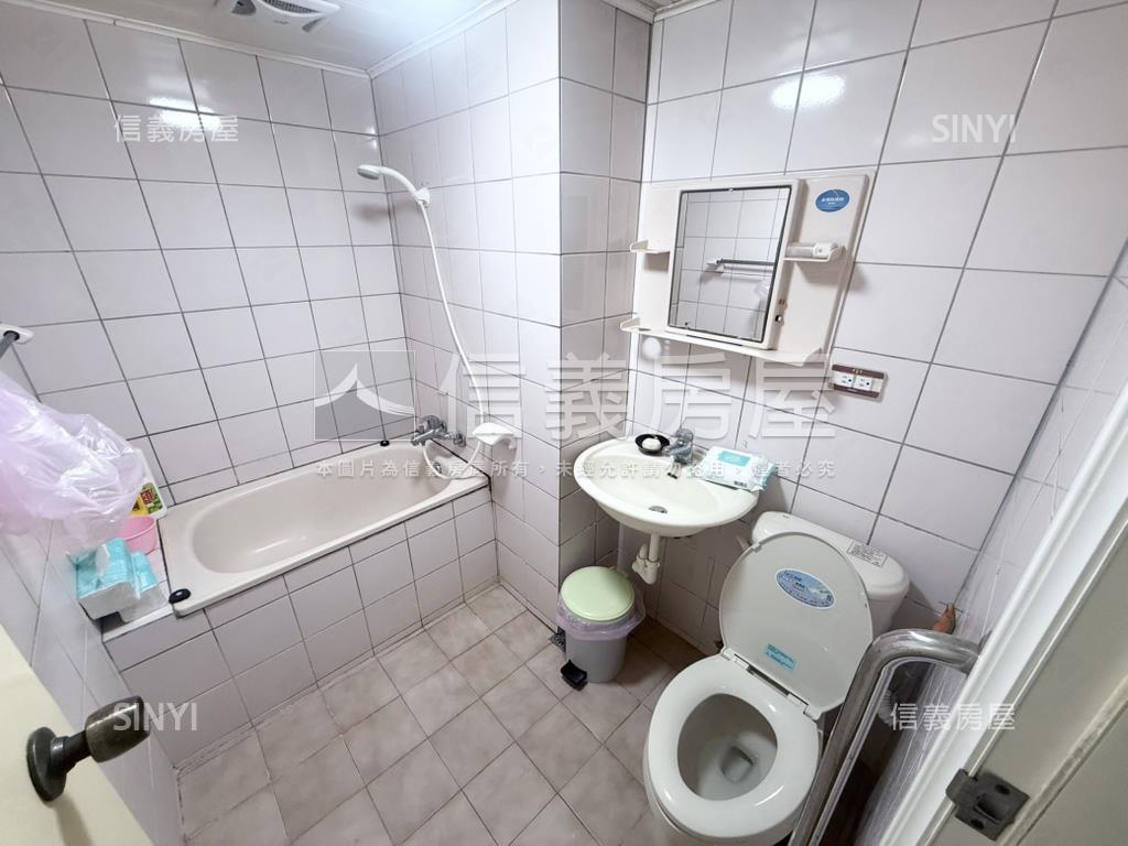 仁美學區典雅電梯三房房屋室內格局與周邊環境