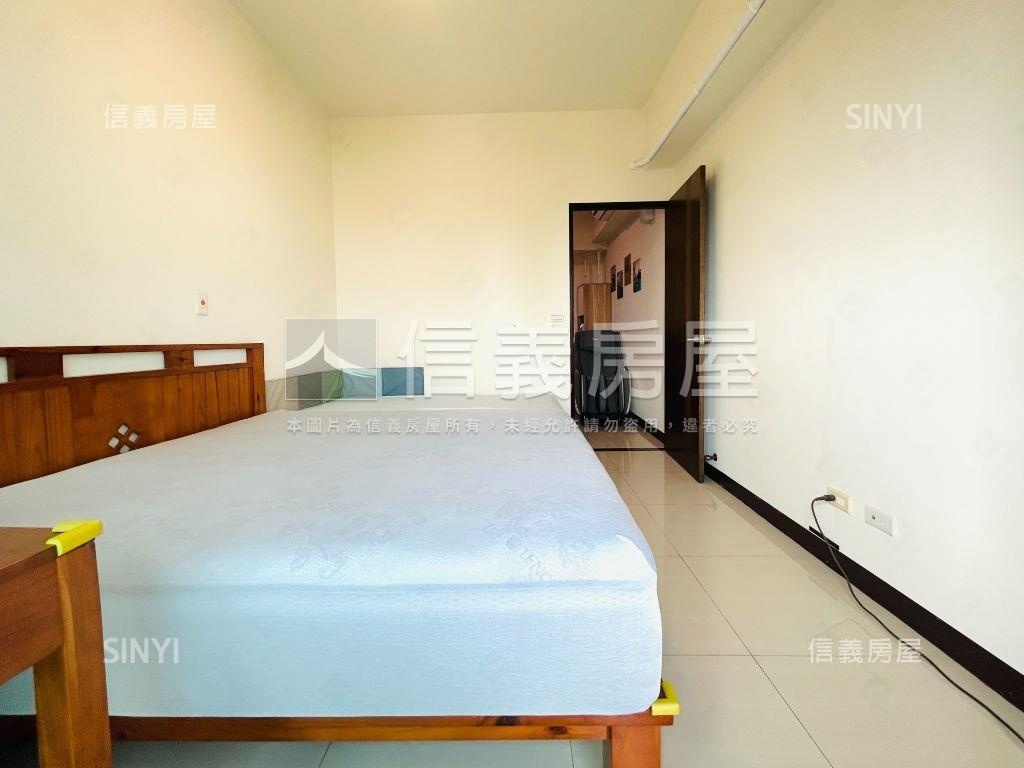 北區公園旁２房平移車位讚房屋室內格局與周邊環境