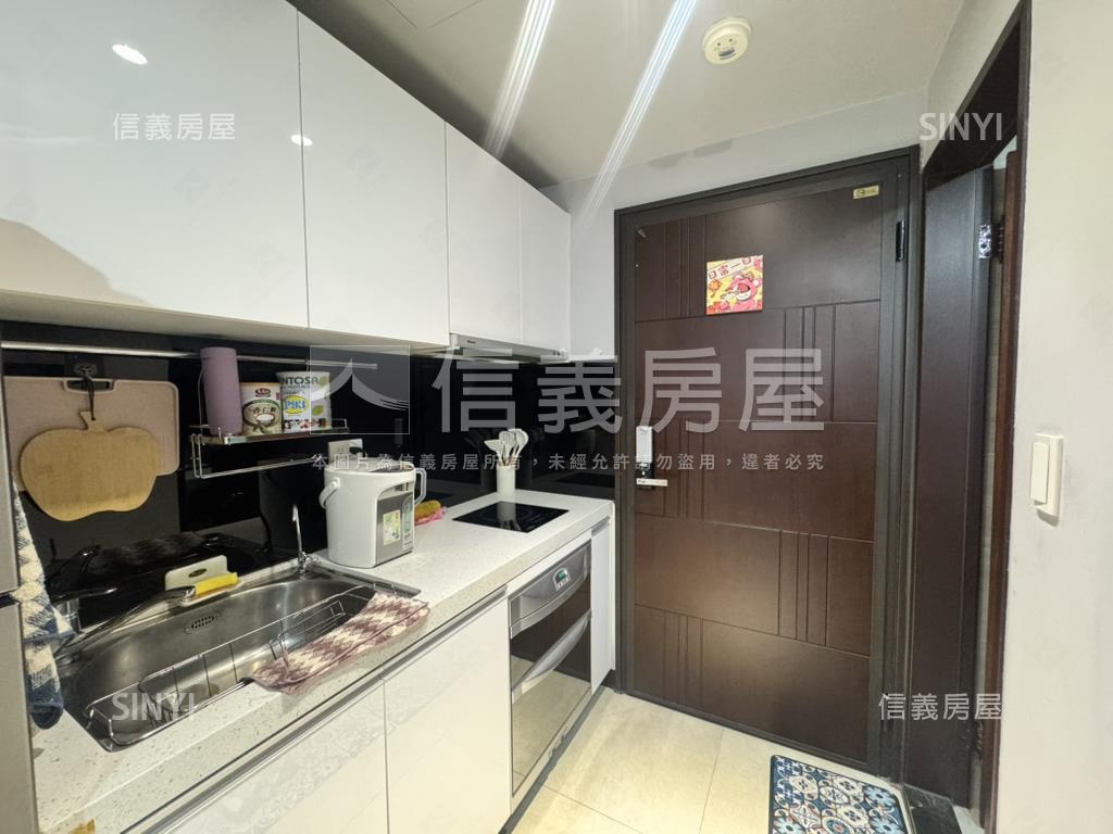 府中捷運漂亮一房房屋室內格局與周邊環境