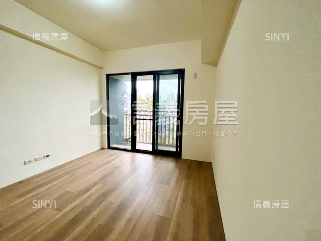 中路國泰水秀公園景觀三房房屋室內格局與周邊環境