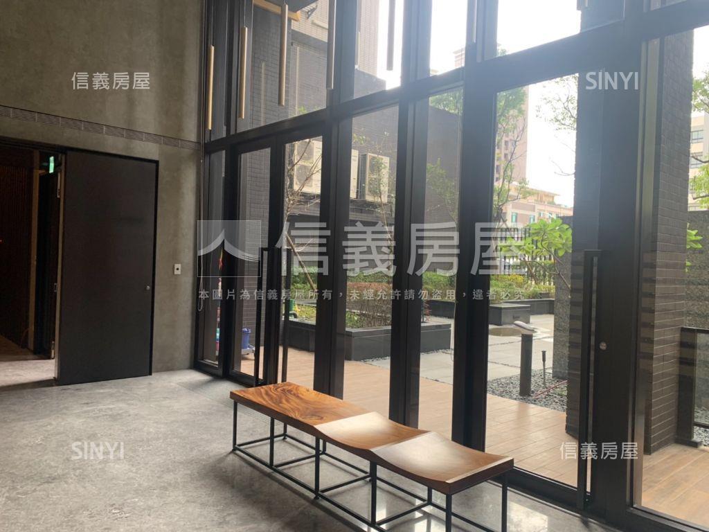 中路國泰水秀公園景觀三房房屋室內格局與周邊環境