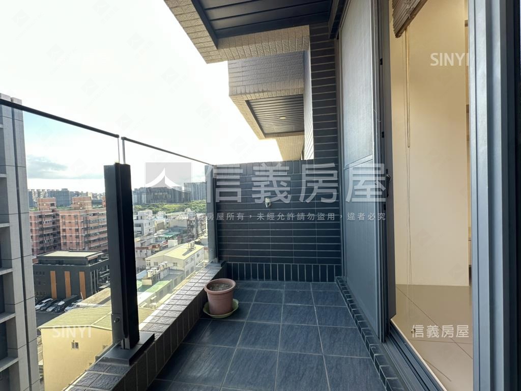 昭揚家｜高樓精美兩房車位房屋室內格局與周邊環境