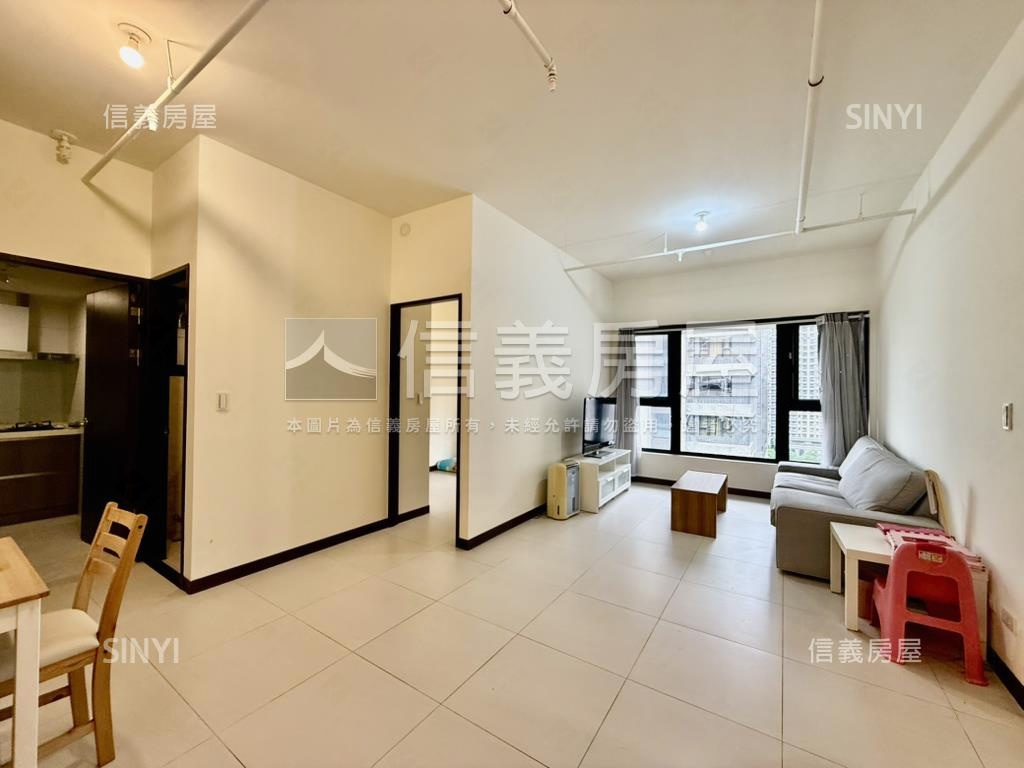 蒙德里安‧朝南綠景‧兩房房屋室內格局與周邊環境