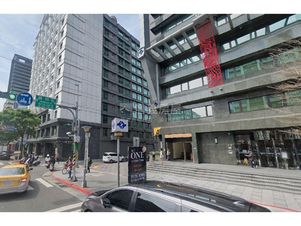 向陽福第電梯三房設計美宅房屋室內格局與周邊環境