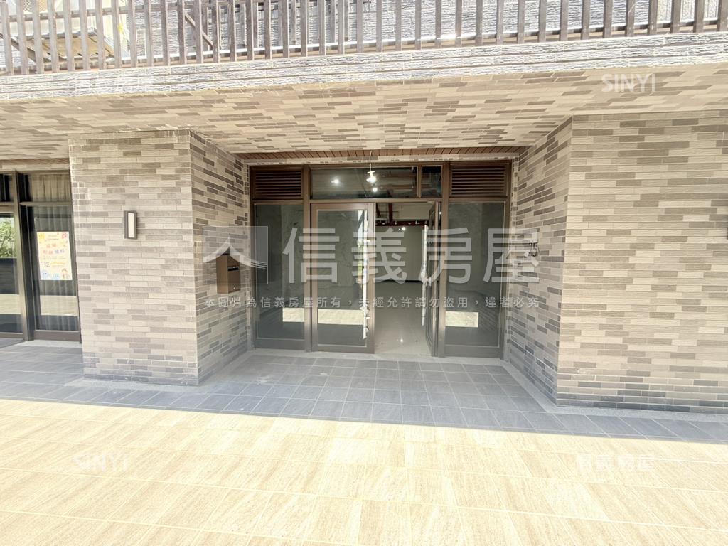 Ａ７鴻築捷市達＊空橋店面房屋室內格局與周邊環境