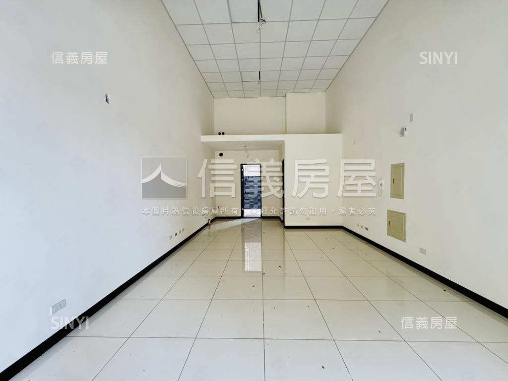 專任小資發財金店面房屋室內格局與周邊環境