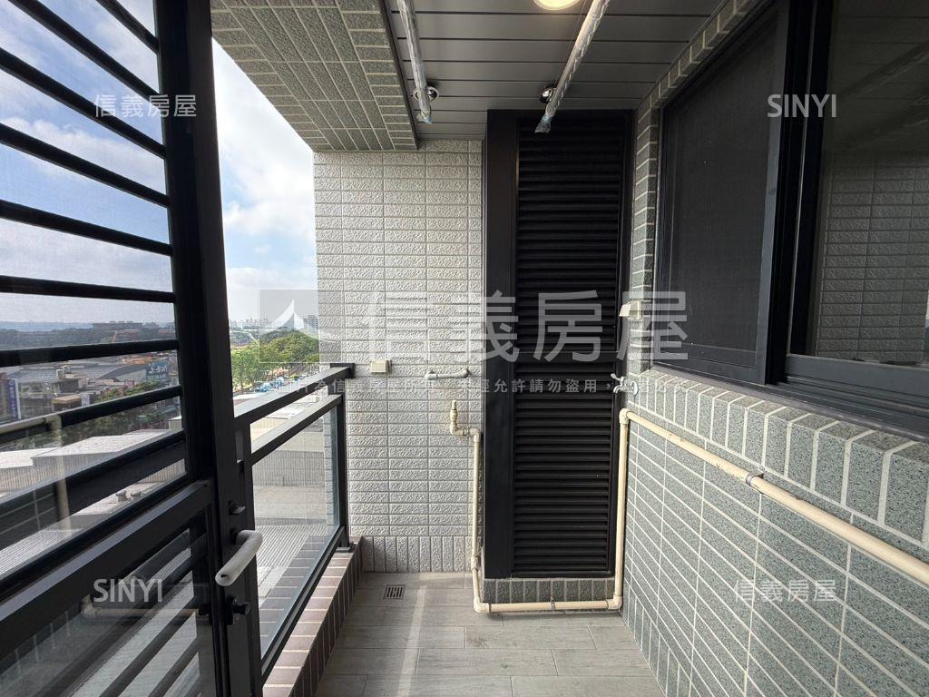 環泥晴森三房車位房屋室內格局與周邊環境
